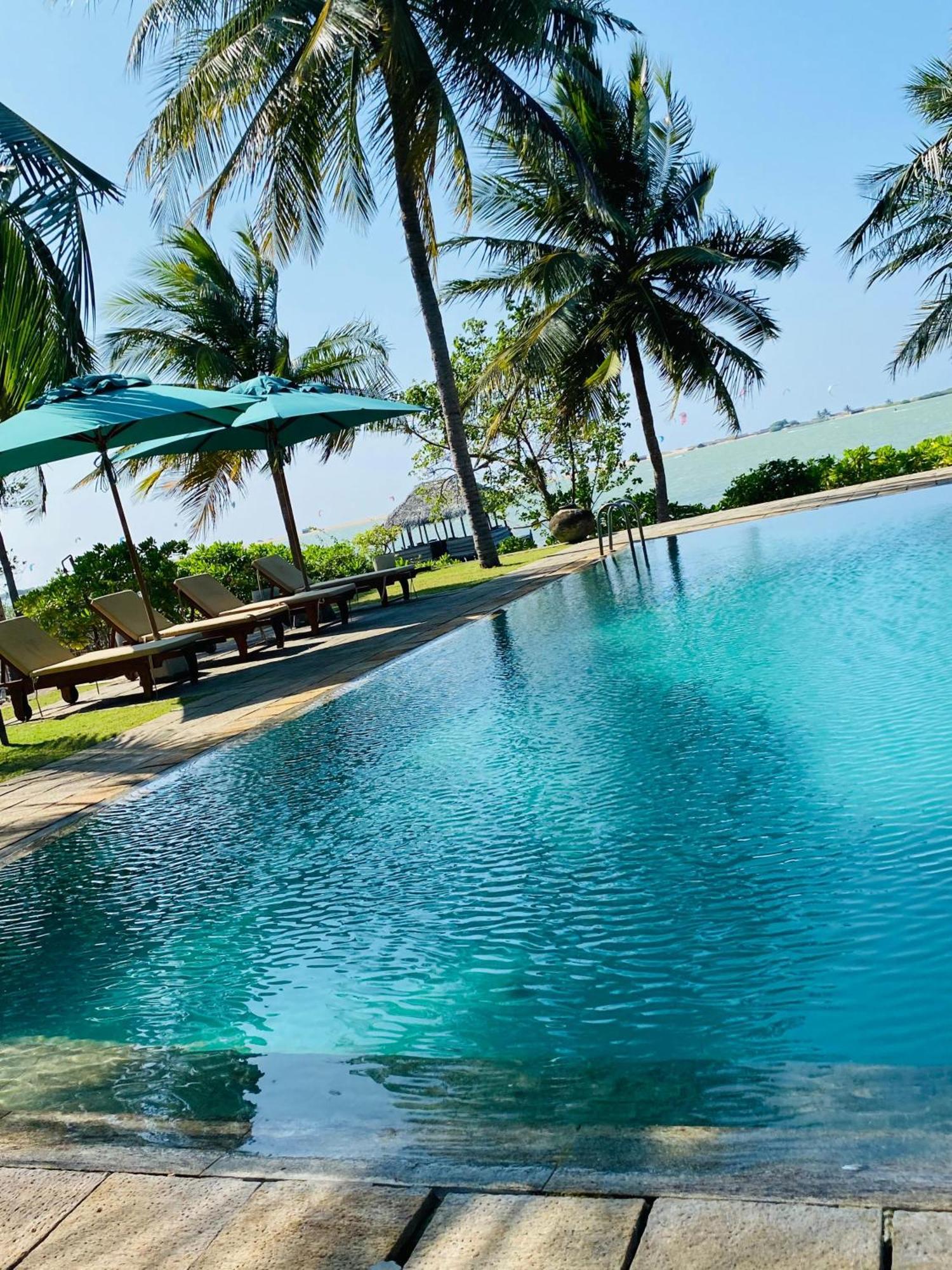 Villa Sethawadi Hotel And Kitesurf Centre 卡尔皮蒂耶 外观 照片